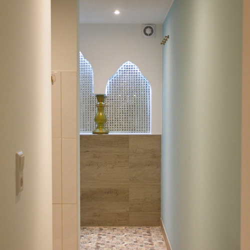 Das gemeinsame Badezimmer - 